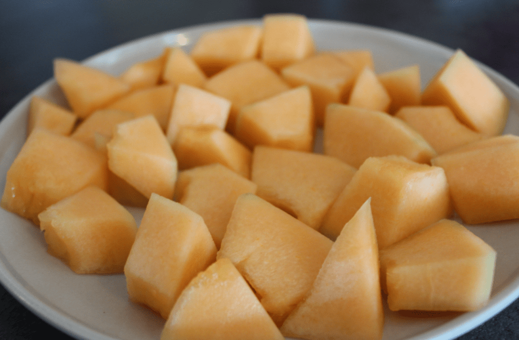 Mangosorbet - oppdelt mango