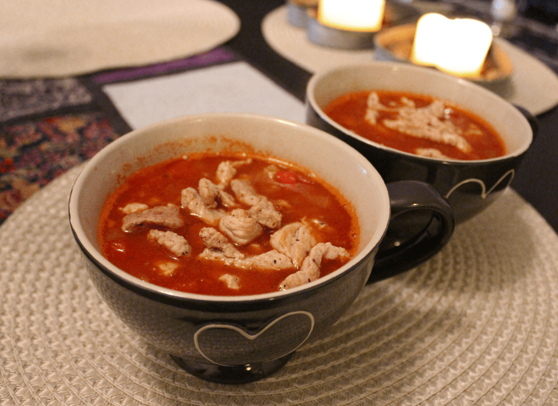chilisuppe med linser og svin